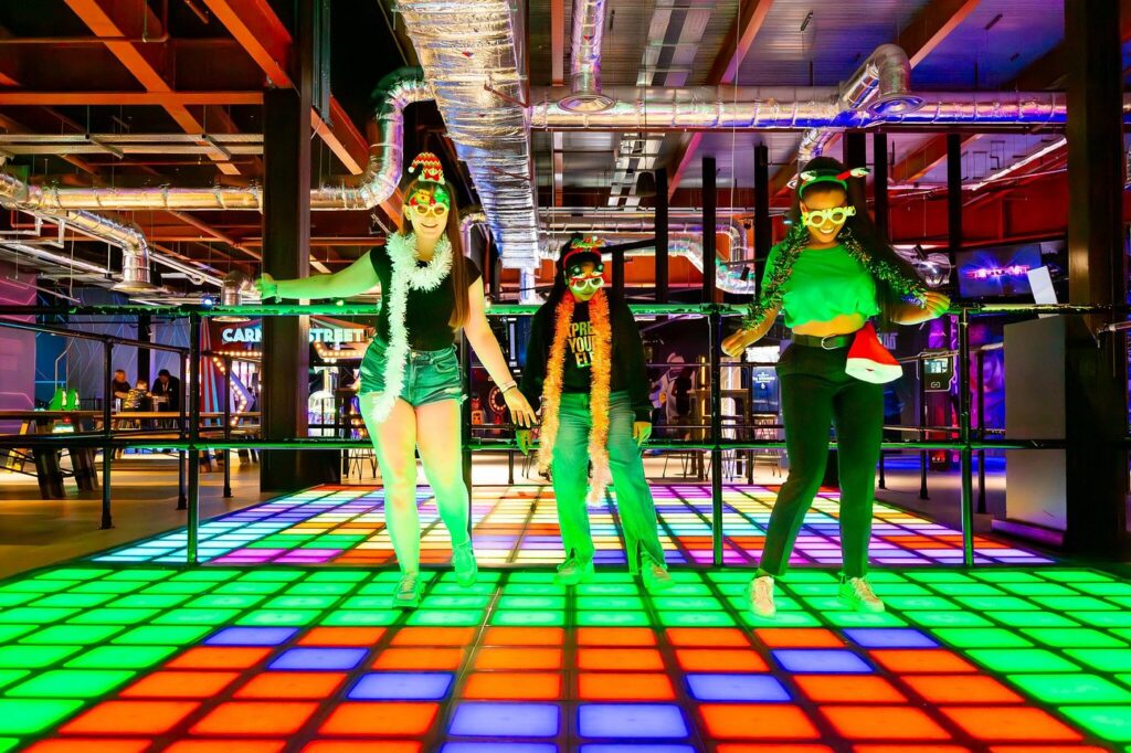 ロンドンからドバイへ:アクティベイト・ゲームズが2025年にファミリー・エンターテインメント・センターにもたらす革命 1 ハイパーフロア・アット・グラビティ ウェストフィールド・ストラットフォード・シティのグラビティMAX